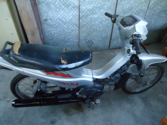 ขาย SUZUKI CRYSTAL สภาพเครื่องดี เครื่องแรงๆ 2จังหวะครับ สตาร์ททีเดียวติด 1,600.- ดีกว่าเดินครับท่าน ขาย SUZUKI CRYSTAL สภาพเครื่องดี เครื่องแรงๆ 2จังหวะครับ สตาร์ททีเดียวติด 1,600.- ดีกว่าเดินครับท่าน