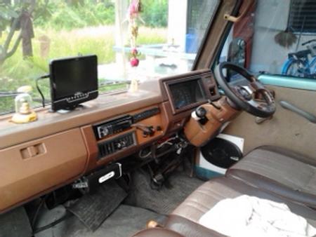 NISSAN, URVAN DIESEL 2500 NISSAN, URVAN DIESEL 2500