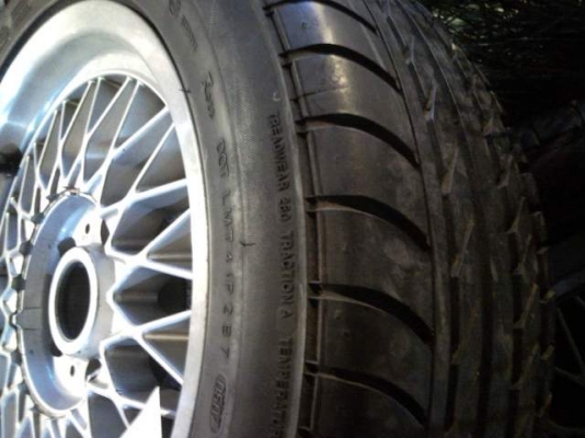 ขายล้อ BBS แท้ขอบ 16 น.7 นิ้วครึ่ง ล.8 นิ้วครึ่ง พร้อมยางถูกๆด่วนๆ