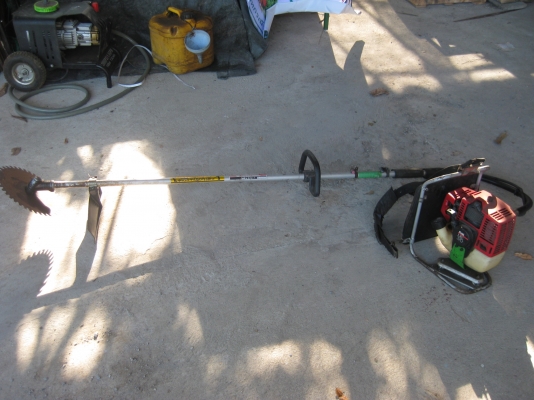 เครื่องตัดหญ้า