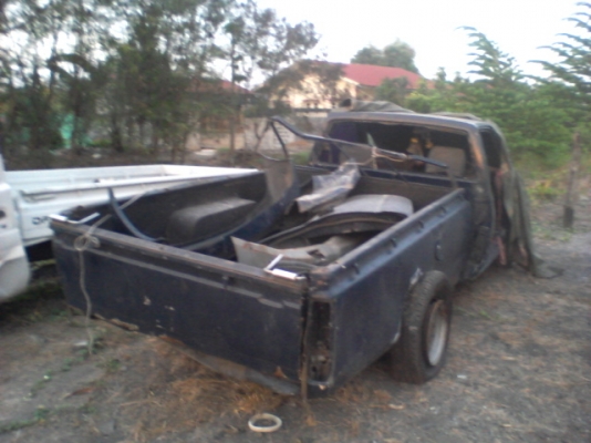 ขาย Nissan Frontier สีน้ำเงิน ตอนเดียวปี 2002 ขาย Nissan Frontier สีน้ำเงิน ตอนเดียวปี 2002