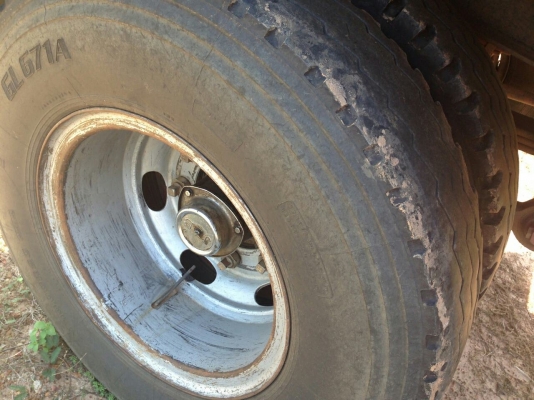 ขาย ลูกพ่วง 2คานดั๊ม มิเนียม สภาพสวยๆ ราคาไม่แรง ต่อจากอู่ สมชายการช่าง ยางดีพอใช้ คัสซีสวย พร้อมใช้ พร้อมลุยงาน ราคาต่อรองได้ครับ