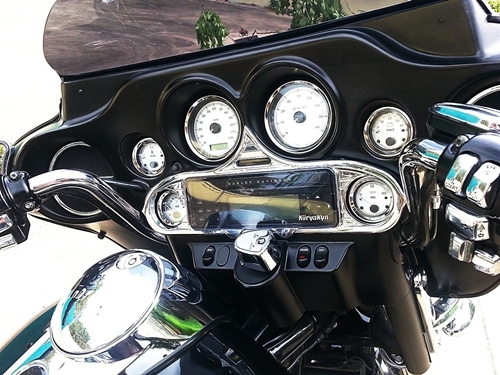 ขออนุญาติฝากขาย Street Glide สีดำ ปี 2008 พร้อมทะเบียน แต่งเต็ม ครับ