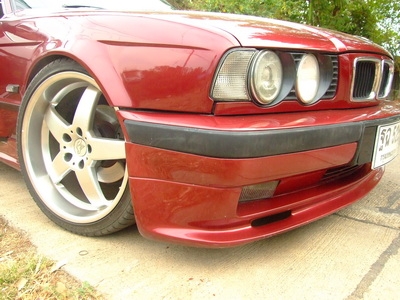 ขาย ! BMW SERIES 5 525i e34 ขาย ! BMW SERIES 5 525i e34