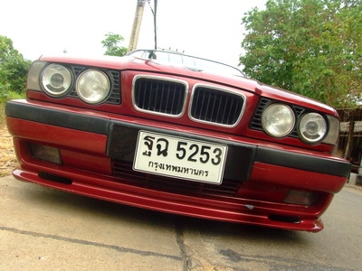 ขาย ! BMW SERIES 5 525i e34
