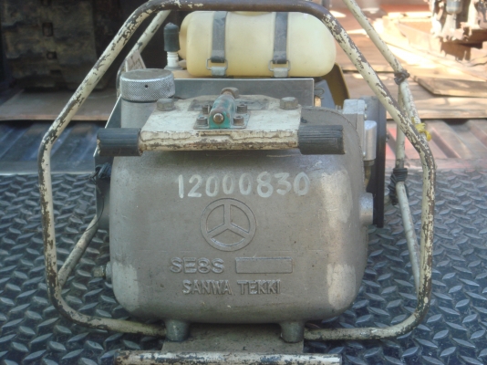 ปั้มไฮดรอลิค