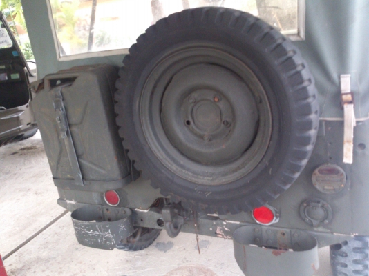 ขาย jeep cj3b หลุดการจองแล้วครับ รถเดิมๆ ยังไม่ทำสี เครื่องเดิม