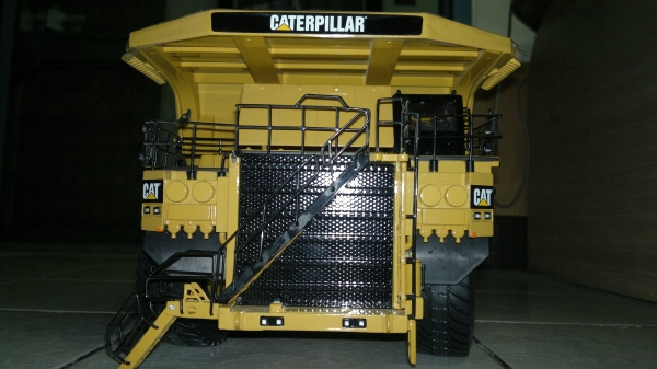 โมเดลรถดั้มยักษ์ เปนโมเดลรถเหมืองที่ใช้ขนถ่านหินขนาดใหญ่ ใหญ่จริง หนักจริง คันใหญ่ ของใหม่นะคับไม่ใช่ของมือ2 สนใจติดต่อสอบถามได้ตลอดคับ เหมาะสำหรับสะสมมาก โมเดลรถดั้มยักษ์ เปนโมเดลรถเหมืองที่ใช้ขนถ่านหินขนาดใหญ่ ใหญ่จริง หนักจริง คันใหญ่ ของใหม่นะคับไม่ใช่ของมือ2 สนใจติดต่อสอบถามได้ตลอดคับ เหมาะสำหรับสะสมมาก