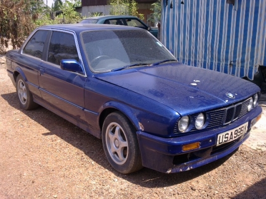 bmw 316i e 30 สองประตู