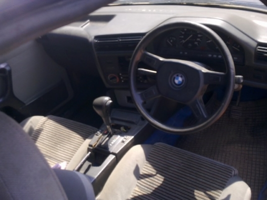 bmw 316i e 30 สองประตู