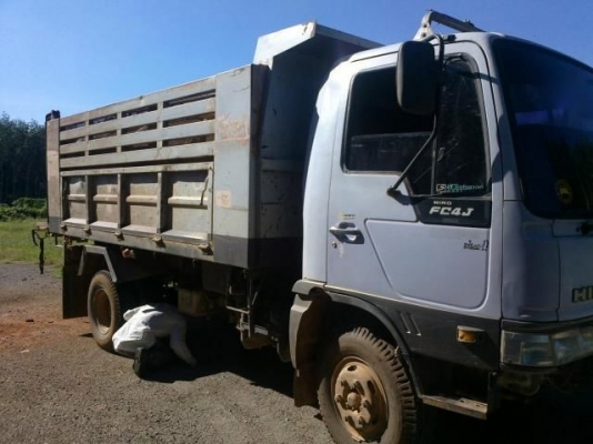 รถฮีโน่ 6 ล้อดั๊ม 145 แรงม้า ปี 42  สนใจติดต่อ 081 - 6079515