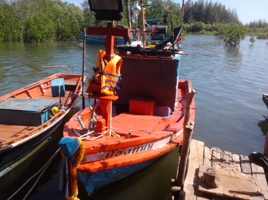 ขายเรือตกปลา ไดหมึก ขายเรือตกปลา ไดหมึก