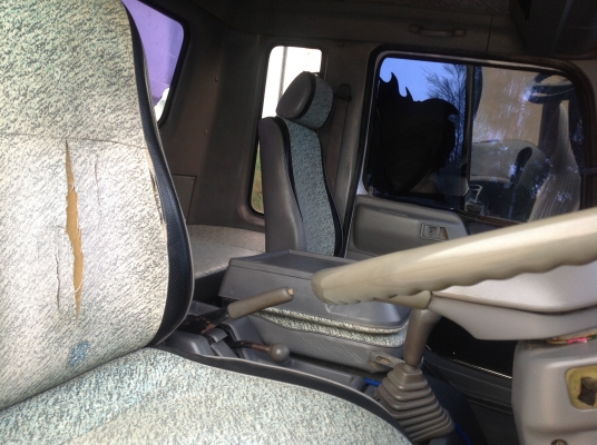 ขายด่วนสิบล้อดั้ม1Jสมอเงิน ออกห้างป้ายแดง ขายด่วนสิบล้อดั้ม1Jสมอเงิน ออกห้างป้ายแดง