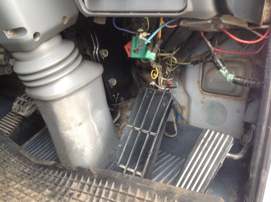 ขายด่วนสิบล้อดั้ม1Jสมอเงิน ออกห้างป้ายแดง ขายด่วนสิบล้อดั้ม1Jสมอเงิน ออกห้างป้ายแดง