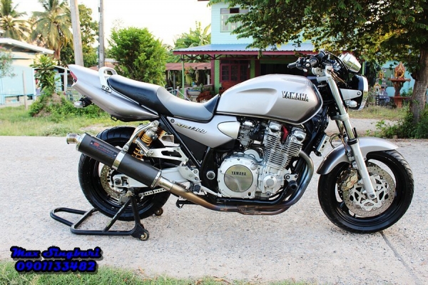 แม็กสิงห์บุรี//YAMAHA XJR1300 CC ปี00 สีเดิมๆ แต่งเพียบท่อไทเทเนียม อินวอย+สรรพาสมิตร 119000