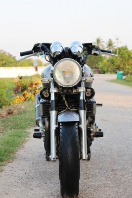 แม็กสิงห์บุรี//YAMAHA XJR1300 CC ปี00 สีเดิมๆ แต่งเพียบท่อไทเทเนียม อินวอย+สรรพาสมิตร 119000