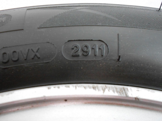 ขายล้อแม็ก Isuzu vertec ขอบ 14 พร้อมยางปี 11/เทิร์นได้-ใส่ฟรีค่ะ