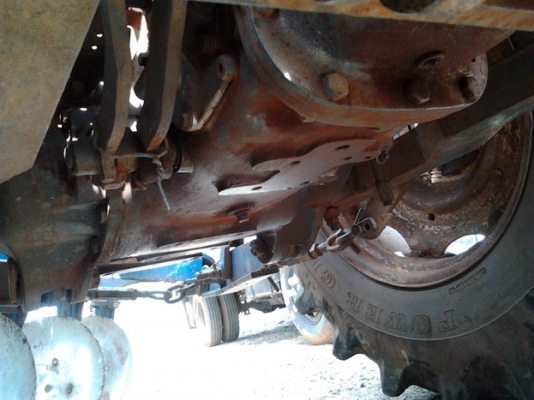 ***ขายแล้วครับขอบคุณ Truck2hand ขาย รถไถ FORD 77 T5 ท้ายใหญ่ๆของ6600 ฟิตใหม่ เครื่องใหญ่แห้งๆ แรงดีติดง่าย เกียร์ดีเข้าง่าย แขนสภาพสวยไม่ปะไม่ดาม ระบบไฮฯ ดีไม่แตกไม่รั่ว ระบบไฟครบ ทำงานไม่มีโหลด พร้อมอุปกรณ์2ชิ้น สภาพสวยพร้อมใช้ ใบดัน ผาน3   เอกสารเล่มทะเ