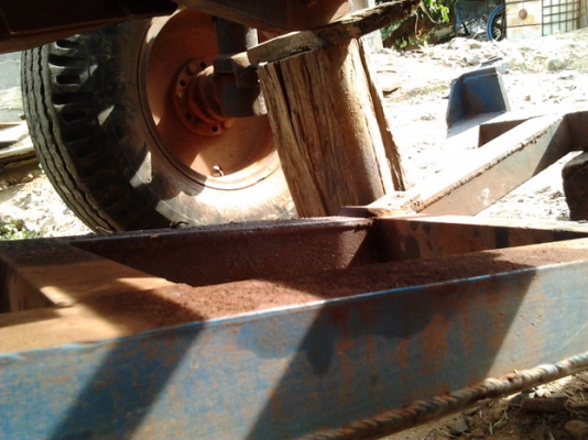 ***ขายแล้วครับขอบคุณ Truck2hand ขาย รถไถ FORD 77 T5 ท้ายใหญ่ๆของ6600 ฟิตใหม่ เครื่องใหญ่แห้งๆ แรงดีติดง่าย เกียร์ดีเข้าง่าย แขนสภาพสวยไม่ปะไม่ดาม ระบบไฮฯ ดีไม่แตกไม่รั่ว ระบบไฟครบ ทำงานไม่มีโหลด พร้อมอุปกรณ์2ชิ้น สภาพสวยพร้อมใช้ ใบดัน ผาน3   เอกสารเล่มทะเ