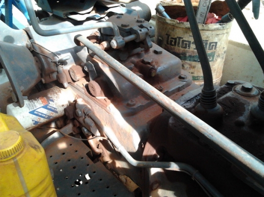 ***ขายแล้วครับขอบคุณ Truck2hand ขาย รถไถ FORD 77 T5 ท้ายใหญ่ๆของ6600 ฟิตใหม่ เครื่องใหญ่แห้งๆ แรงดีติดง่าย เกียร์ดีเข้าง่าย แขนสภาพสวยไม่ปะไม่ดาม ระบบไฮฯ ดีไม่แตกไม่รั่ว ระบบไฟครบ ทำงานไม่มีโหลด พร้อมอุปกรณ์2ชิ้น สภาพสวยพร้อมใช้ ใบดัน ผาน3   เอกสารเล่มทะเ