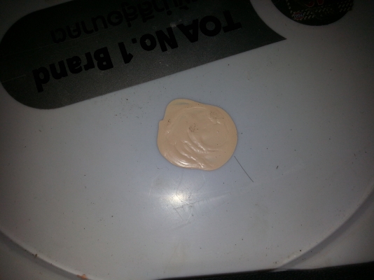 ขายสีน้ำอะครีลิคแท้100\%สำหรับทาภายนอกและภายในชนิดกึ่งเงาเช็ดได้ราคาถูกๆ