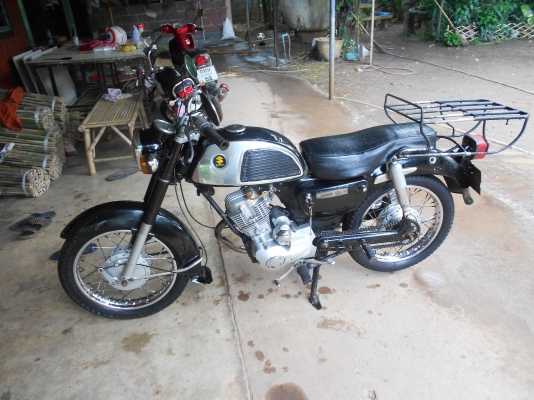 ขาย SUZUKI K125  สภาพดี มีเล่มทะเบียน วางเครื่อง LiFan 150 cc. 23,000ต่อรองได้คับ