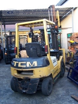 ขายรถ โฟล์คลิฟท์ TCM รุ่น FD20Z4