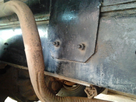 ***สีใหม่ สวยสด***ขาย 10ล้อ "ไอ้หลงสายฟ้า" 2 เพลาดั๊ม MITSUBISHI FM527M-A2xxxx เครื่องเดิม เกียร์เดิม เบรคเล็ก สาแหรกตรง เครื่อง6D16 195HP แห้งดี ไม่เยิ้ม แรงดี ติดง่าย เกียร์10สปีด เข้าง่ายไม่หลุด ช่วงล่างแน่น คัสซีสวย ไม่บวมไม่ผุ กระบะดั๊ม เนี