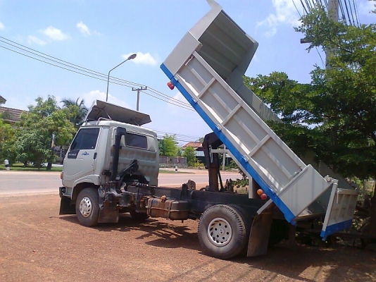 ขายด่วน..รถหกล้อ HINO FC ปี38 กระจกไฟฟ้า รถสวย มีทะเบียนครบ.