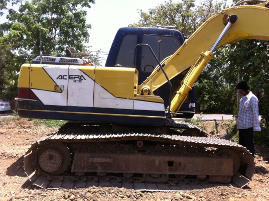 ขายด่วน KOBELCO  SK 100-1  มาร์คทรี เก่าไทย   สภาพดี  ไฟฟ้าครบ  เครื่องปั้มดี  ใบแทรค 70