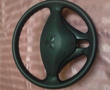 ขายพวงมาลัย( ไทรตัน) เดิม ราคาถูกนะ