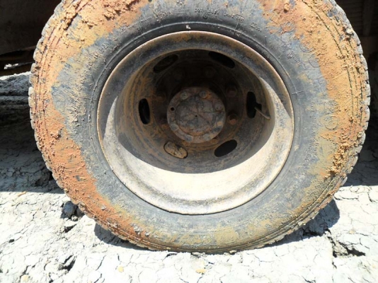 Mitsubishi FN527 M Mitsubishi FN527 M