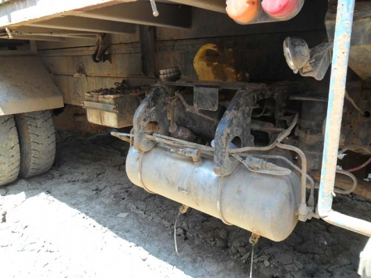 Mitsubishi FN527 M Mitsubishi FN527 M