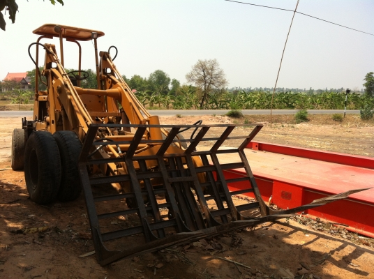 KOMATSU  SD 20-5 สภาพพร้อมใช้