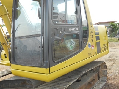 รถเก่านอก pc 120-6z สนใจโทร 082-7211671 อี๊ดสองห้อง