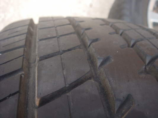 VIOS 12 ก้าน รมดำ ยาง ปลาย 12