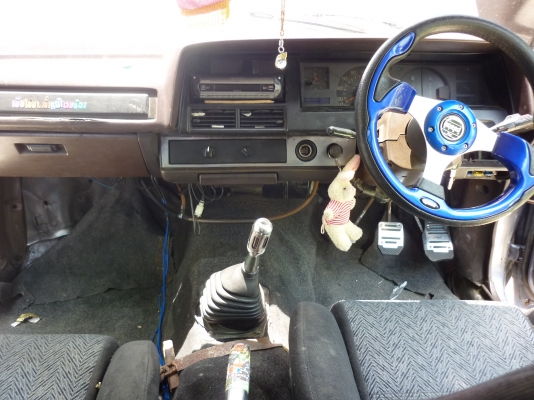 ขายด่วนโตโยต้าโคโลล่า