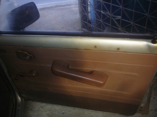 มาสด้าน้อย 4 ขอวิ่งกลับบ้าน  พร้อมโอน  5 เกียร์ ดัทสัน1400cc