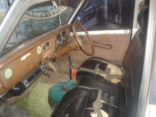 มาสด้าน้อย 4 ขอวิ่งกลับบ้าน  พร้อมโอน  5 เกียร์ ดัทสัน1400cc