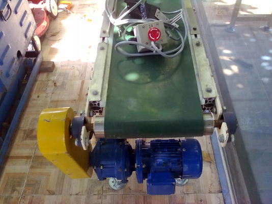 สายพานลำเลียง ความยาว 6 เมตร สายพานลำเลียง ความยาว 6 เมตร