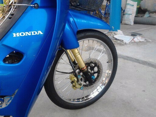 ขาย HONDA WAVE 100 ปี 2547 เดิม สภาพดี เครื่องดี ทะเบียนพร้อมโอน ขาย HONDA WAVE 100 ปี 2547 เดิม สภาพดี เครื่องดี ทะเบียนพร้อมโอน