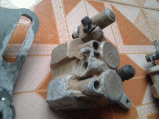 ขายอะไหล่ C 900เดิมแท้ ของเยอะเกือบทั้งคัน หาอยู่ลองชม วงล้อวิบาก DT  บั้มเบลค 3 ตัว แผงคอ 1 ชุด คาร์บู LIFAN 125 ใหม่ยังไม่ได้ใช้ ราคา ถูก