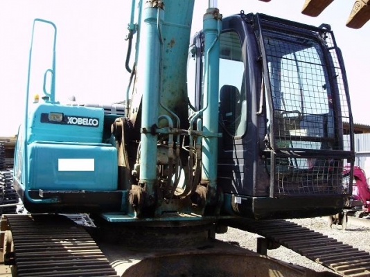 รถขุด KOBELCO  SK200-8 YN11,SN:50400,3545Hr. รถนอกนำเข้า รุ่นใหม่ สภาพสวยมากครับ ซีเรียลสูงชั่วโมงน้อย  ติดต่อคุณ มานะ 085-9049669