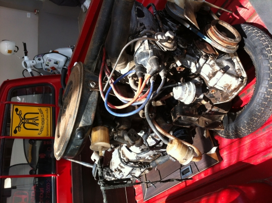 ขายเครื่องมาสด้าแฟมิเลีย 1400 ccมีใบเครื่องยนต์