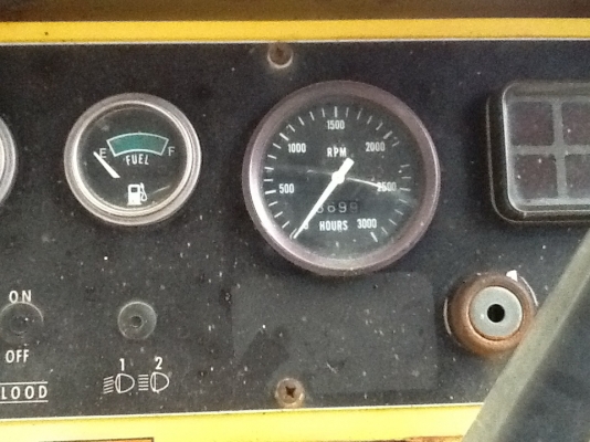 ขายด่วน รถบด 2 เพลา 2 เปลือก เก่านอกแท้ ไม่เคยใช้งานในไทย สนใจโทรเลยค่ะ 087-3310254 เจี๊ยบค่ะ