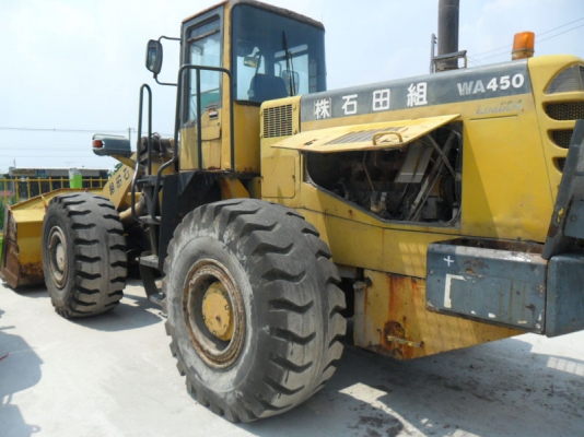 Komatsu WA450 Komatsu WA450