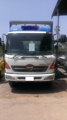 HINO MEGA FC ตู้แห้ง 3 บาน ยาว 6.50 เมตร 175 แรงม้า ปี 2004
