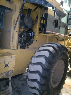 รถตักล้อยาง CAT 924GZ สภาพสวยครับ ใช้งานได้เลย หลุดจากการปล่อยเช่ามาครับ เชิญมาทดสอบได้แล้ว ราคาถูกครับ มานะ 085-9049669