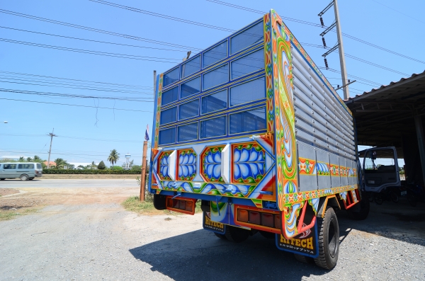 HINO 6 ล้อดั้มเกษตร 6 ตัน เครื่องนอก รถประกอบ