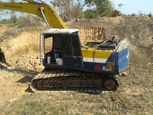 ขาย KOMATSU PC 200 รุ่น 5